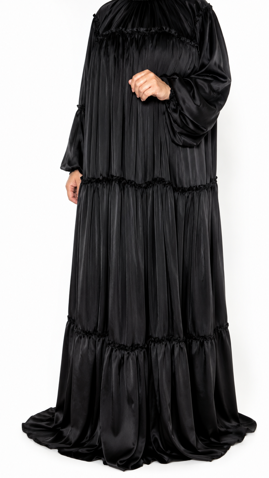 ✨Luxury Tiered Silk Abaya with Matching Shayla ✨